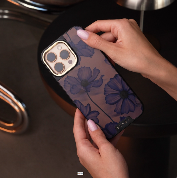 Bajo El Sol - iPhone 15 Case