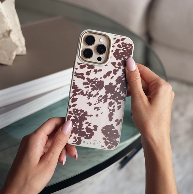 Bare - iPhone 15 Pro Case