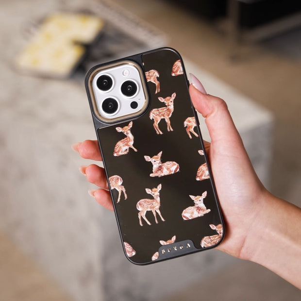 Bajo El Sol - iPhone 15 Case